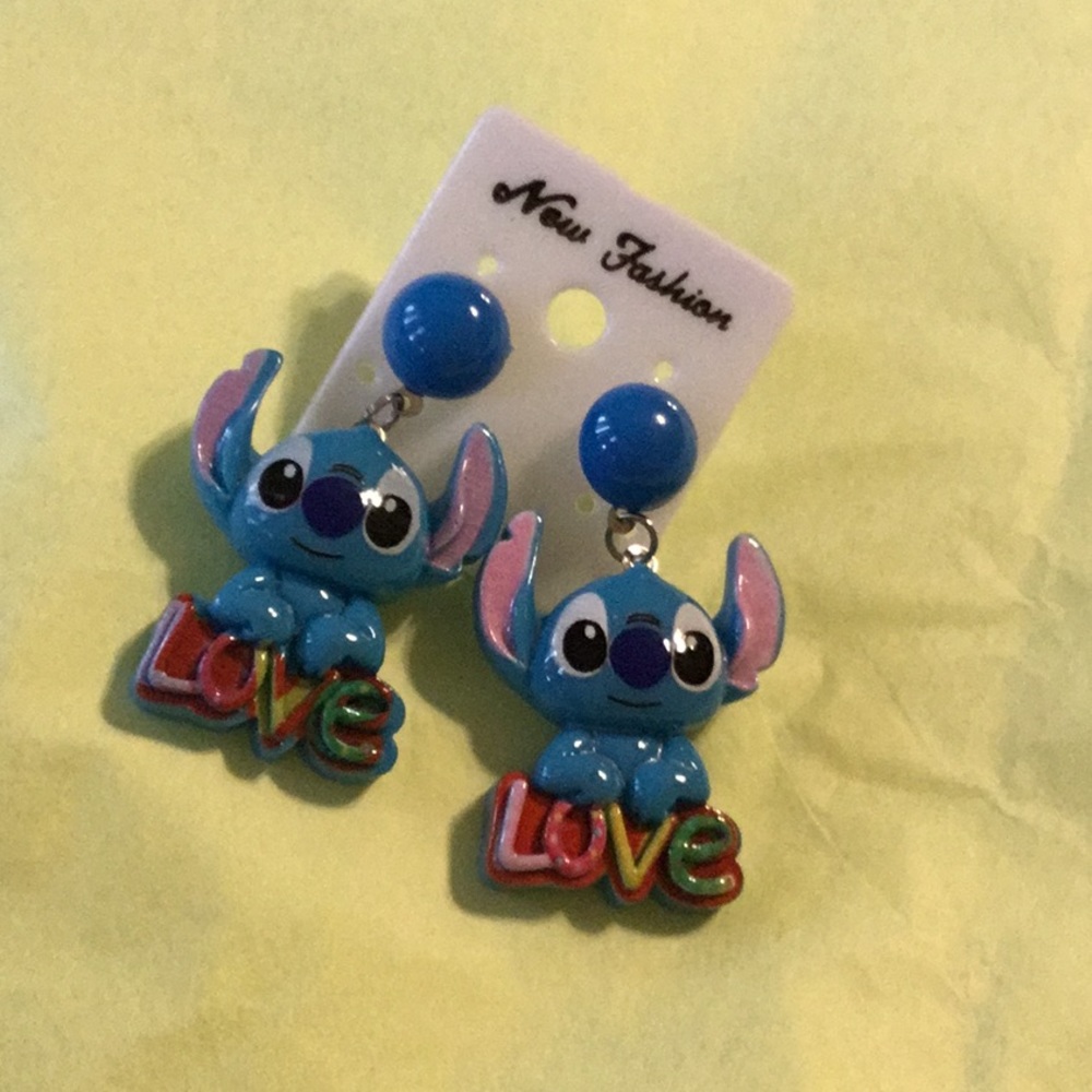 Stitch earrings